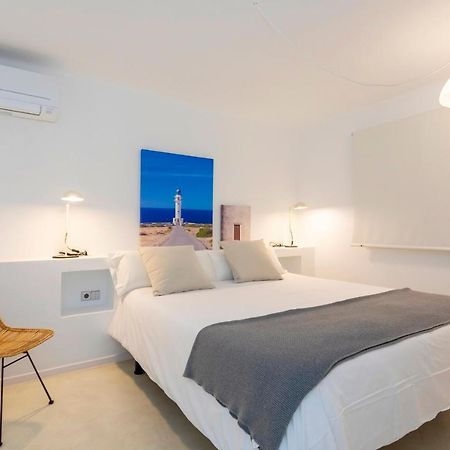 Apartamentos Roca Plana Es Pujols Esterno foto